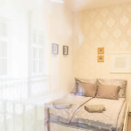 Lejlighed Paulay Design Budapest