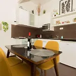 Apartmán Paulay Design *