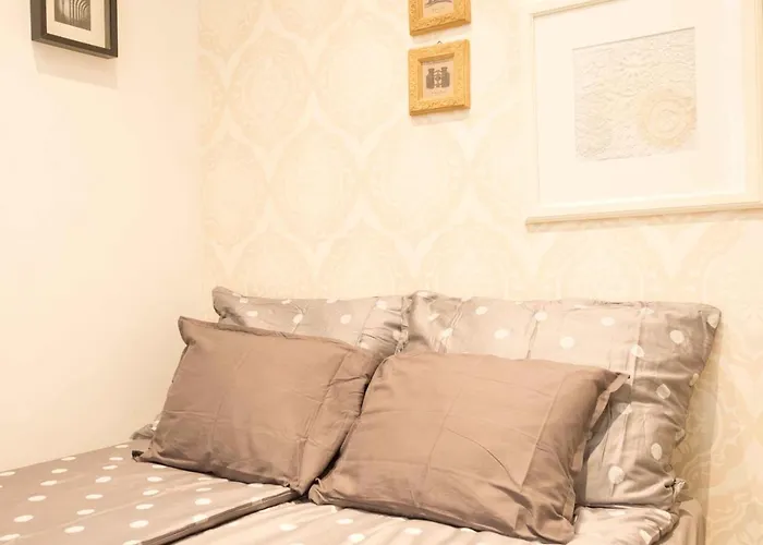 Paulay Design * Budapesta